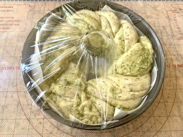 Shaping Savory Pesto Cheese Brioche Wreath