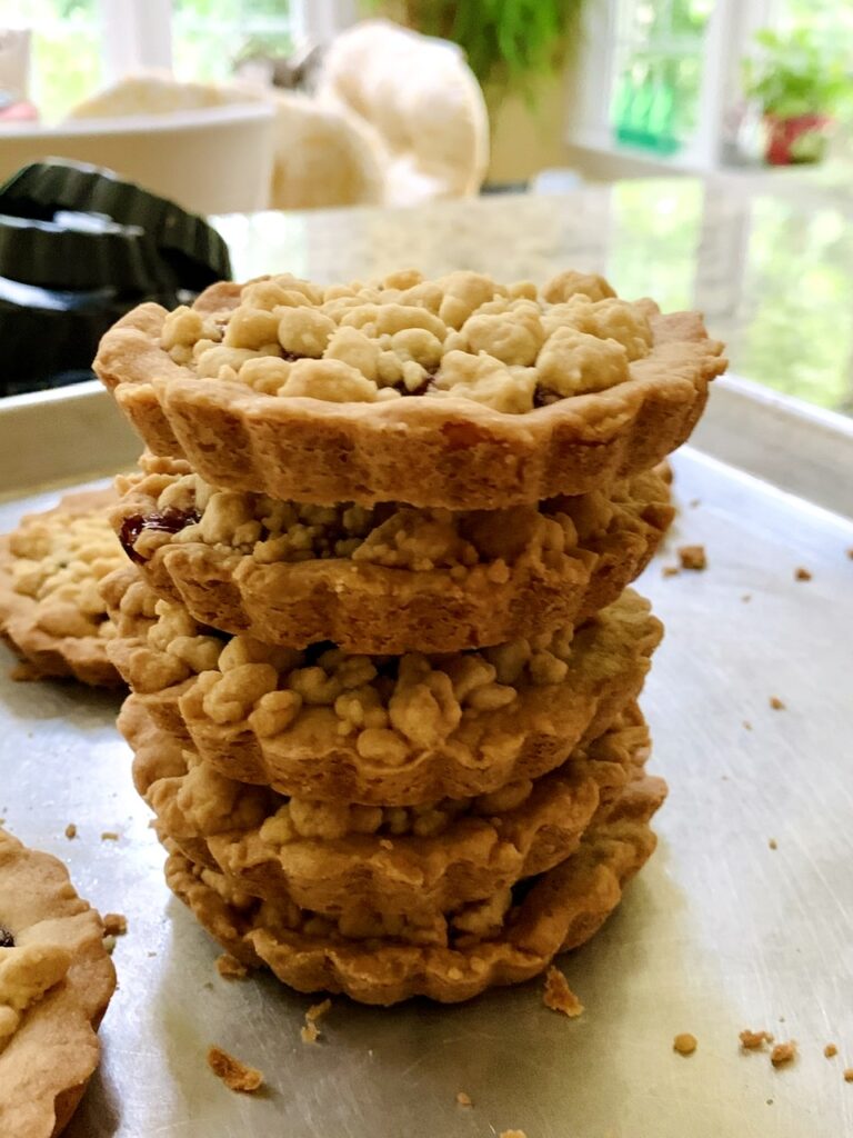 Costco-inspired Raspberries Crumble Cookies