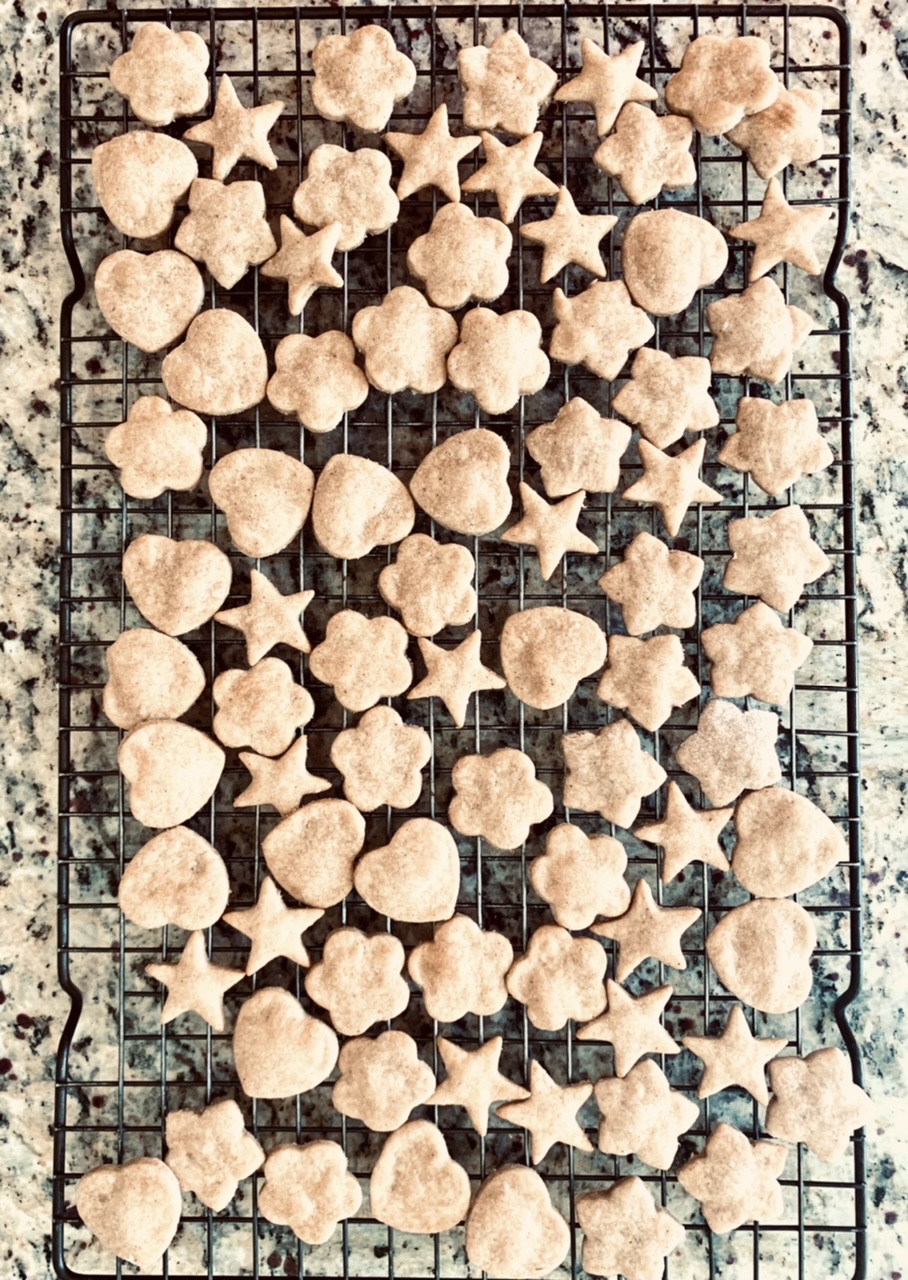 How to Make Easy Peanut Butter Treats for Dogs!