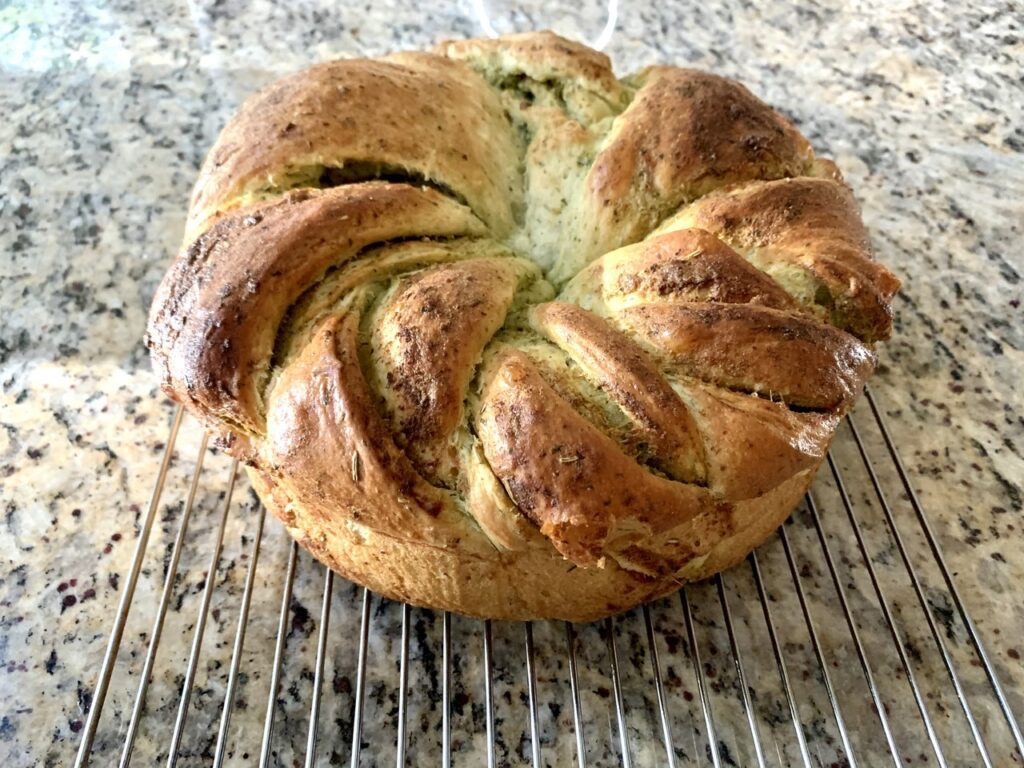 Savory Pesto Cheese Brioche Wreath