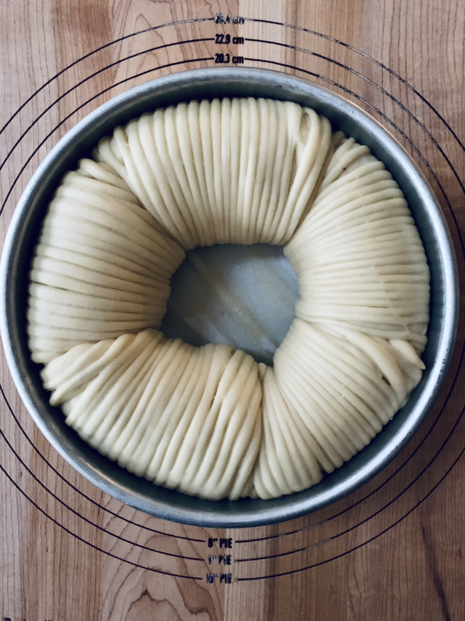 Let’s Make the Unusual Cool Wool Bread