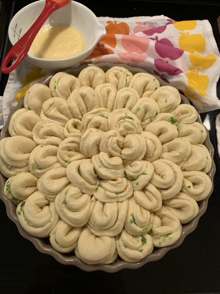 Pull-Apart Flower Petals Garlic Bread