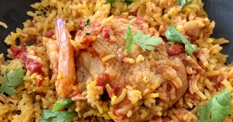 How to Make Luxurious Saffron Chicken Rice (Arroz Con Pollo)!
