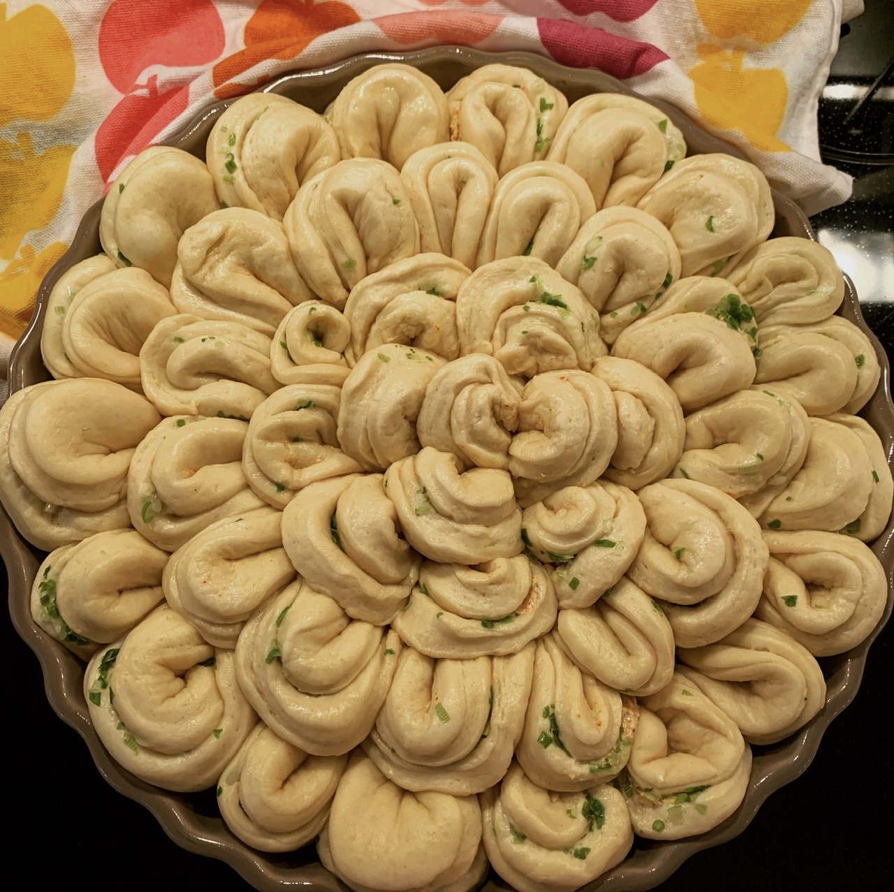 Beautiful Pull-Apart Flower Petals Garlic Bread