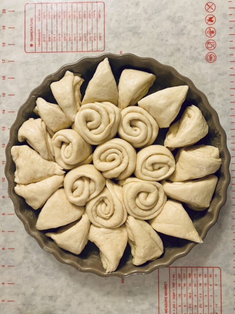 Shaping and arranging Festive Butter Bread