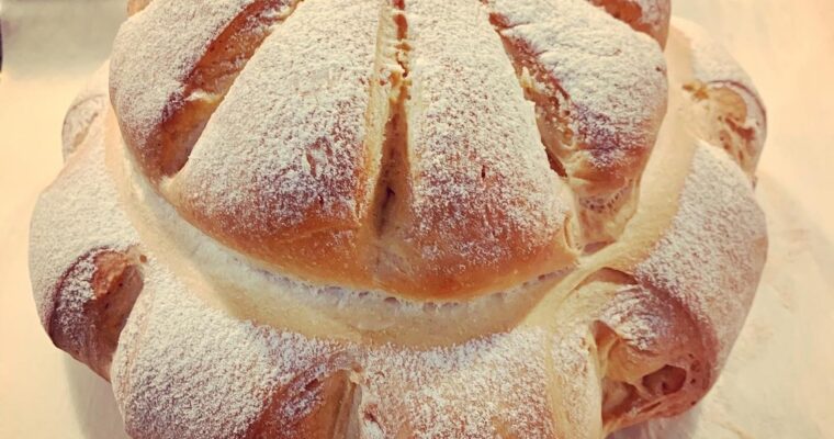 How to Make a Classic English Cottage Loaf!